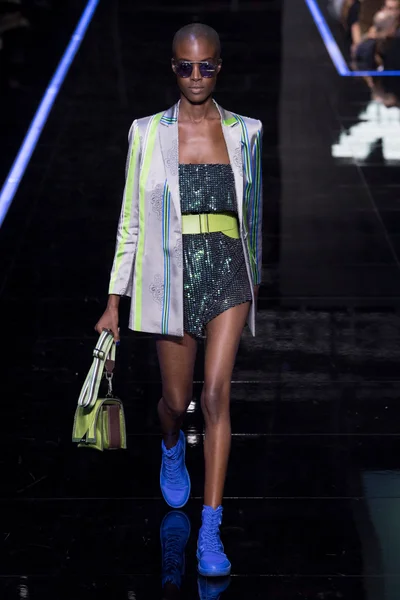 Look 130